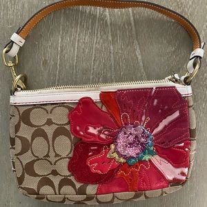 Coach floral monogram shoulder bag clutch